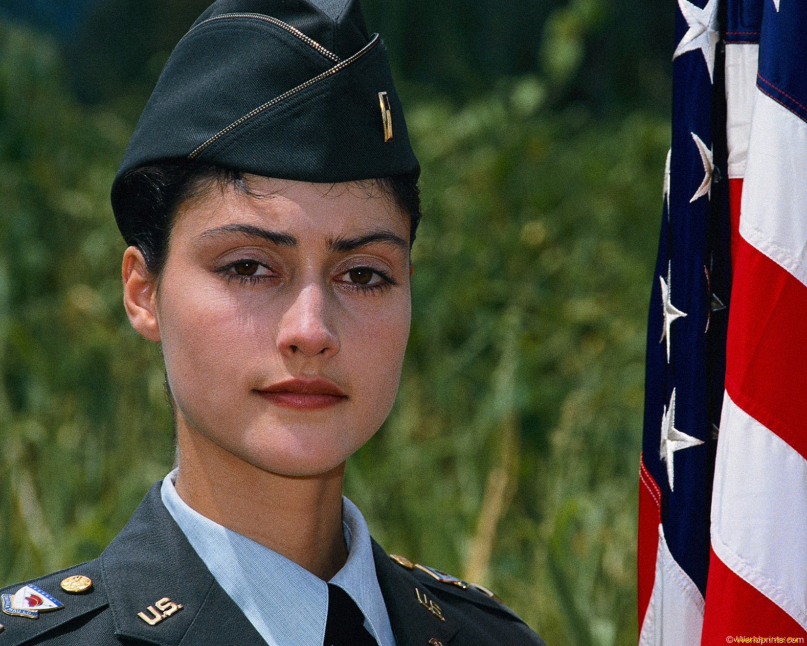 Американская военная девушка. Сербские девушки красивые. Женщины в военной форме. Сербские девушки в форме. Простые сербские девушки.